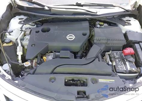 2015 Nissan Altima 2.5/S/Sv/Sl z USA, uszkodzony, nr VIN 1N4AL3AP9FC201952